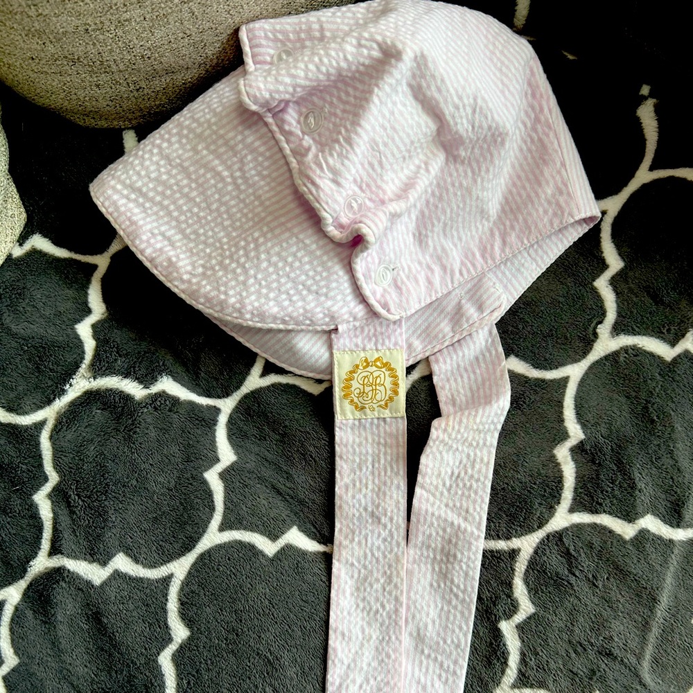 TBBC NWOT seersucker bonnet (light pink and white). Washed, laid flat to dry